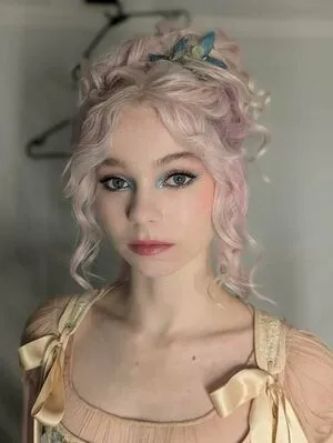 Emma Myers OnlyFans Leaked Free Thumbnail Picture - #v595ctfUg7