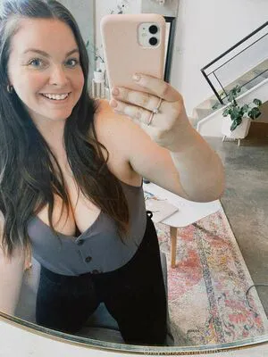 Emma Next Door OnlyFans Leaked Free Thumbnail Picture - #AVAiLTnJ3L