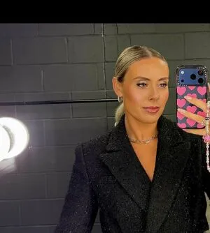 Emma Paton OnlyFans Leaked Free Thumbnail Picture - #43HDegZynL