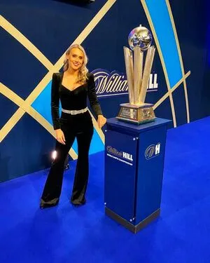 Emma Paton OnlyFans Leaked Free Thumbnail Picture - #McxbXIzOms