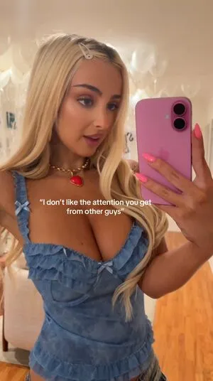 Emma Pillemer OnlyFans Leaked Free Thumbnail Picture - #D6ZDNsTVpE