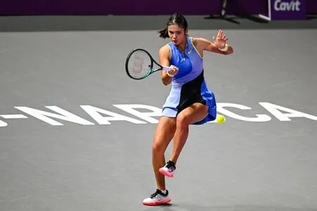 Emma Raducanu OnlyFans Leaked Free Thumbnail Picture - #0rHy1eC4lU