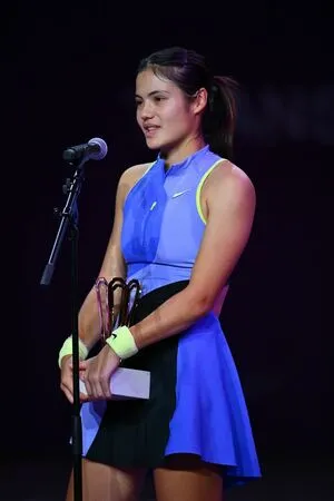 Emma Raducanu OnlyFans Leaked Free Thumbnail Picture - #1Sj8j9w1NB