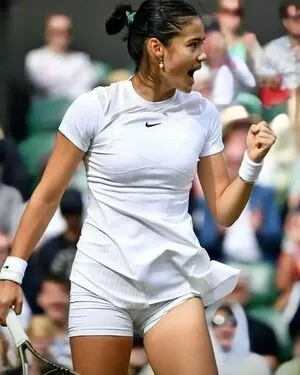 Emma Raducanu OnlyFans Leaked Free Thumbnail Picture - #49Fc7tjUkZ