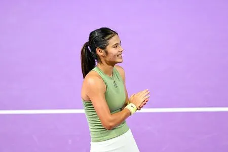 Emma Raducanu OnlyFans Leaked Free Thumbnail Picture - #8BuNqx4iwS