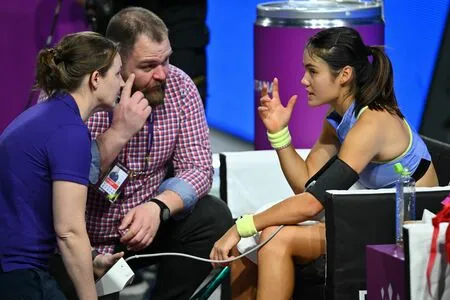 Emma Raducanu OnlyFans Leaked Free Thumbnail Picture - #8OoHzB1Hp0