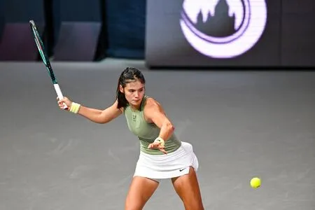 Emma Raducanu OnlyFans Leaked Free Thumbnail Picture - #EZTsUHJjjf