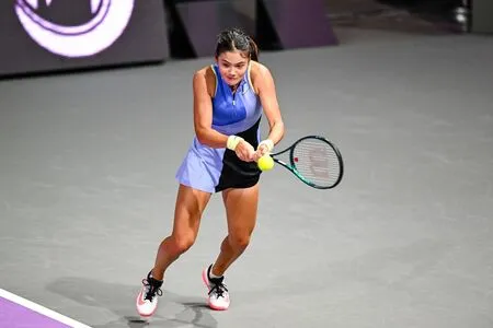 Emma Raducanu OnlyFans Leaked Free Thumbnail Picture - #FMYStMht6Z