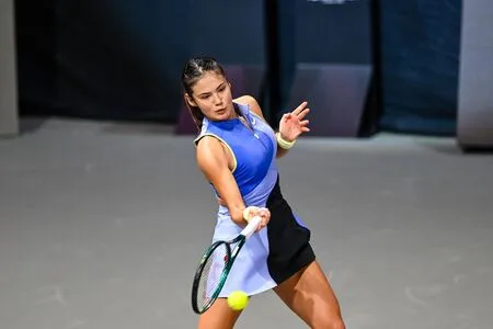 Emma Raducanu OnlyFans Leaked Free Thumbnail Picture - #IRJzwvXAYL