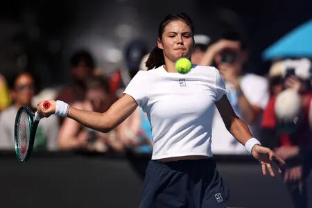 Emma Raducanu OnlyFans Leaked Free Thumbnail Picture - #KkYvLMTxHr