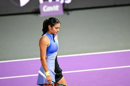 Emma Raducanu OnlyFans Leaked Free Thumbnail Picture - #N4KbiVEWCY