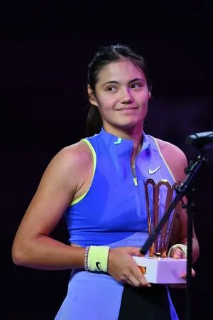 Emma Raducanu OnlyFans Leaked Free Thumbnail Picture - #Q64Mshkenc