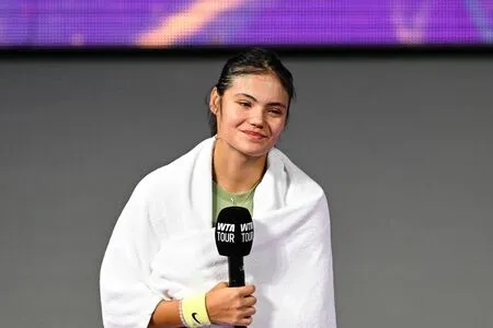 Emma Raducanu OnlyFans Leaked Free Thumbnail Picture - #S5qGh55rnz