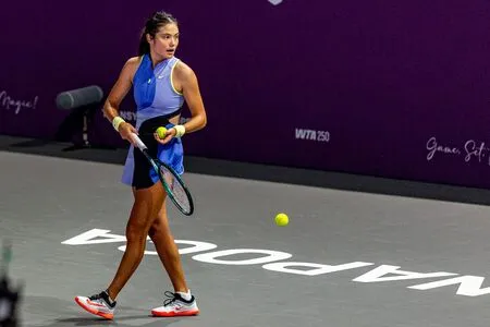 Emma Raducanu OnlyFans Leaked Free Thumbnail Picture - #elHS4zNsBz