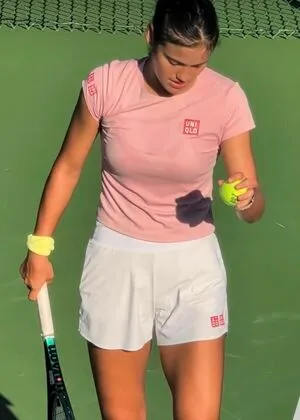 Emma Raducanu OnlyFans Leaked Free Thumbnail Picture - #hvhnBWxbKT