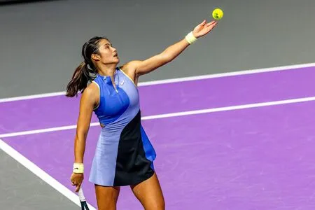 Emma Raducanu OnlyFans Leaked Free Thumbnail Picture - #hxb7cajiWf