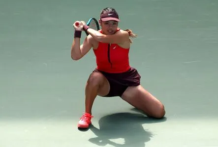 Emma Raducanu OnlyFans Leaked Free Thumbnail Picture - #l42kloC6Yr