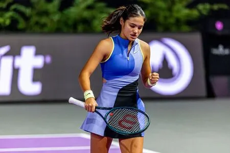 Emma Raducanu OnlyFans Leaked Free Thumbnail Picture - #lHqkjzzu5O