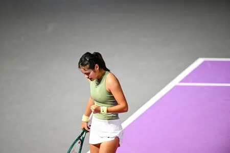 Emma Raducanu OnlyFans Leaked Free Thumbnail Picture - #mF7gLzkcWc