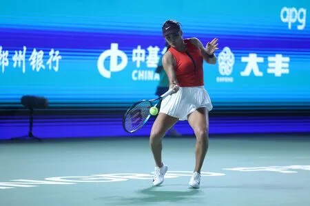 Emma Raducanu OnlyFans Leaked Free Thumbnail Picture - #oAfAFOqhP3