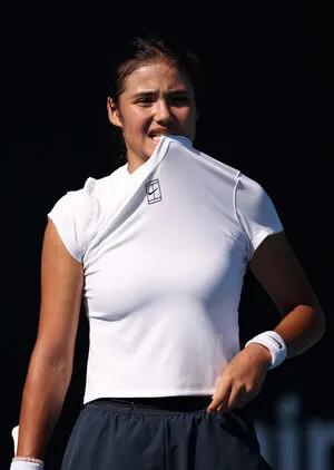 Emma Raducanu OnlyFans Leaked Free Thumbnail Picture - #pqxELthphh