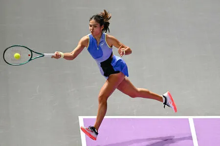 Emma Raducanu OnlyFans Leaked Free Thumbnail Picture - #qJ4rJXO9Pn