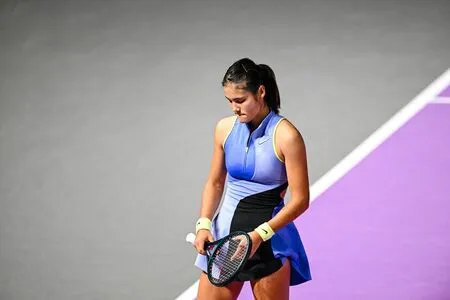 Emma Raducanu OnlyFans Leaked Free Thumbnail Picture - #s9l7JOANqa