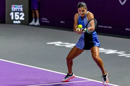 Emma Raducanu OnlyFans Leaked Free Thumbnail Picture - #sJUFI7l55d