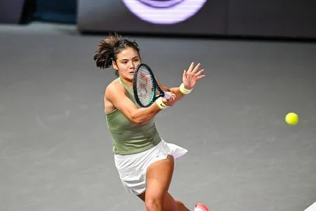 Emma Raducanu OnlyFans Leaked Free Thumbnail Picture - #tdyP4R04ob