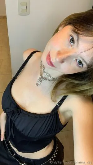 Emma Ray OnlyFans Leaked Free Thumbnail Picture - #027phimRwJ