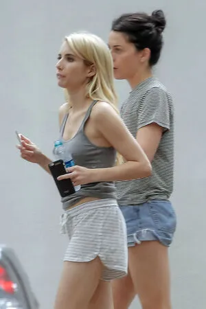 Emma Roberts OnlyFans Leaked Free Thumbnail Picture - #2hnr01Xx6e