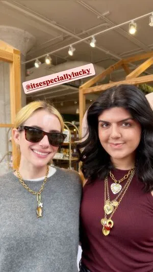 Emma Roberts OnlyFans Leaked Free Thumbnail Picture - #2lc3aaW6Mn