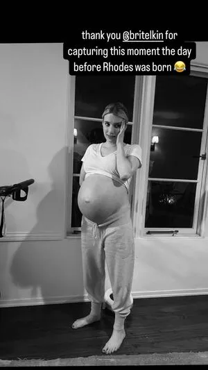 Emma Roberts OnlyFans Leaked Free Thumbnail Picture - #4854ApjM07