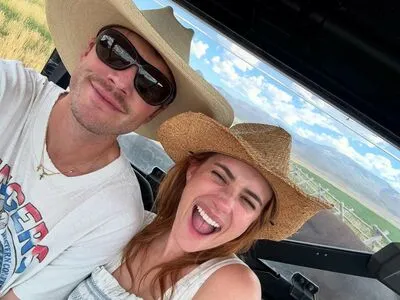 Emma Roberts OnlyFans Leaked Free Thumbnail Picture - #5BTtNgw4rR