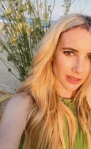 Emma Roberts OnlyFans Leaked Free Thumbnail Picture - #F1UAeJGKjA