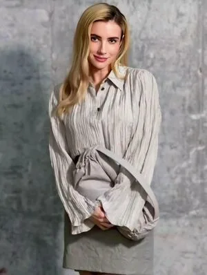 Emma Roberts OnlyFans Leaked Free Thumbnail Picture - #NnKEDs7IFL