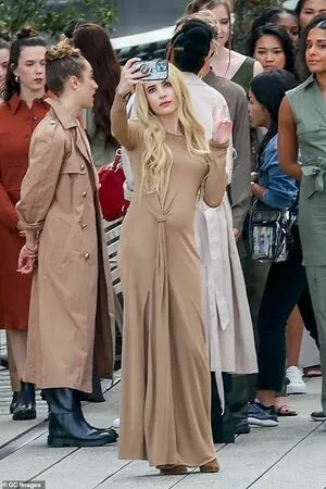 Emma Roberts OnlyFans Leaked Free Thumbnail Picture - #ZdLUo5myaE