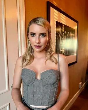 Emma Roberts OnlyFans Leaked Free Thumbnail Picture - #efC7bQ3sM1