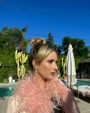 Emma Roberts OnlyFans Leaked Free Thumbnail Picture - #ixyV4qVLRg