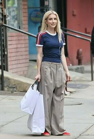 Emma Roberts OnlyFans Leaked Free Thumbnail Picture - #q5OoP0kGiL