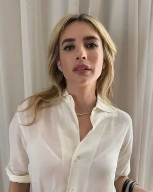 Emma Roberts OnlyFans Leaked Free Thumbnail Picture - #wFOeCkIvTh