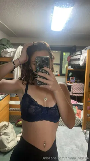 Emma Rose06 OnlyFans Leaked Free Thumbnail Picture - #9XJTT51oLm