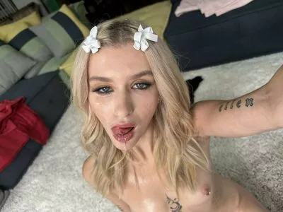 Emma Rosie OnlyFans Leaked Free Thumbnail Picture - #Ne6Y4h0mqz