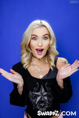 Emma Rosie OnlyFans Leaked Free Thumbnail Picture - #gFYOvne0Dz