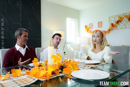 Emma Rosie OnlyFans Leaked Free Thumbnail Picture - #uoQuCn7Bv1