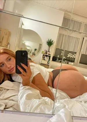 Emma Rou OnlyFans Leaked Free Thumbnail Picture - #9W4YXUGqzG
