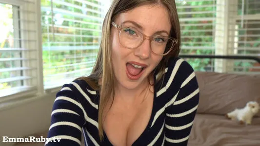 Emma Ruby OnlyFans Leaked Free Thumbnail Picture - #jblHo0dn51
