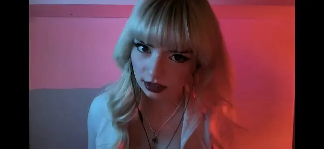 Emma S Myspace OnlyFans Leaked Free Thumbnail Picture - #kxGGJAwCrL