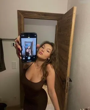 Emma Schnborn OnlyFans Leaked Free Thumbnail Picture - #2dpXS9LQO9
