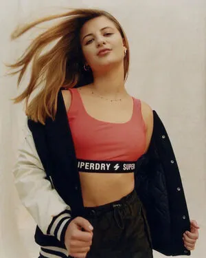 Emma Schweiger OnlyFans Leaked Free Thumbnail Picture - #xCbwit31V8